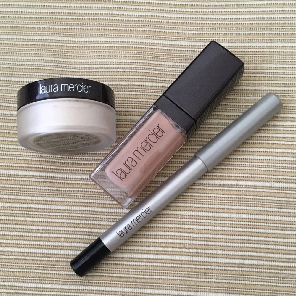Laura Mercier 3-pc Makeup Set: Loose Setting Powder, Lip Glacé and Eye Pencil